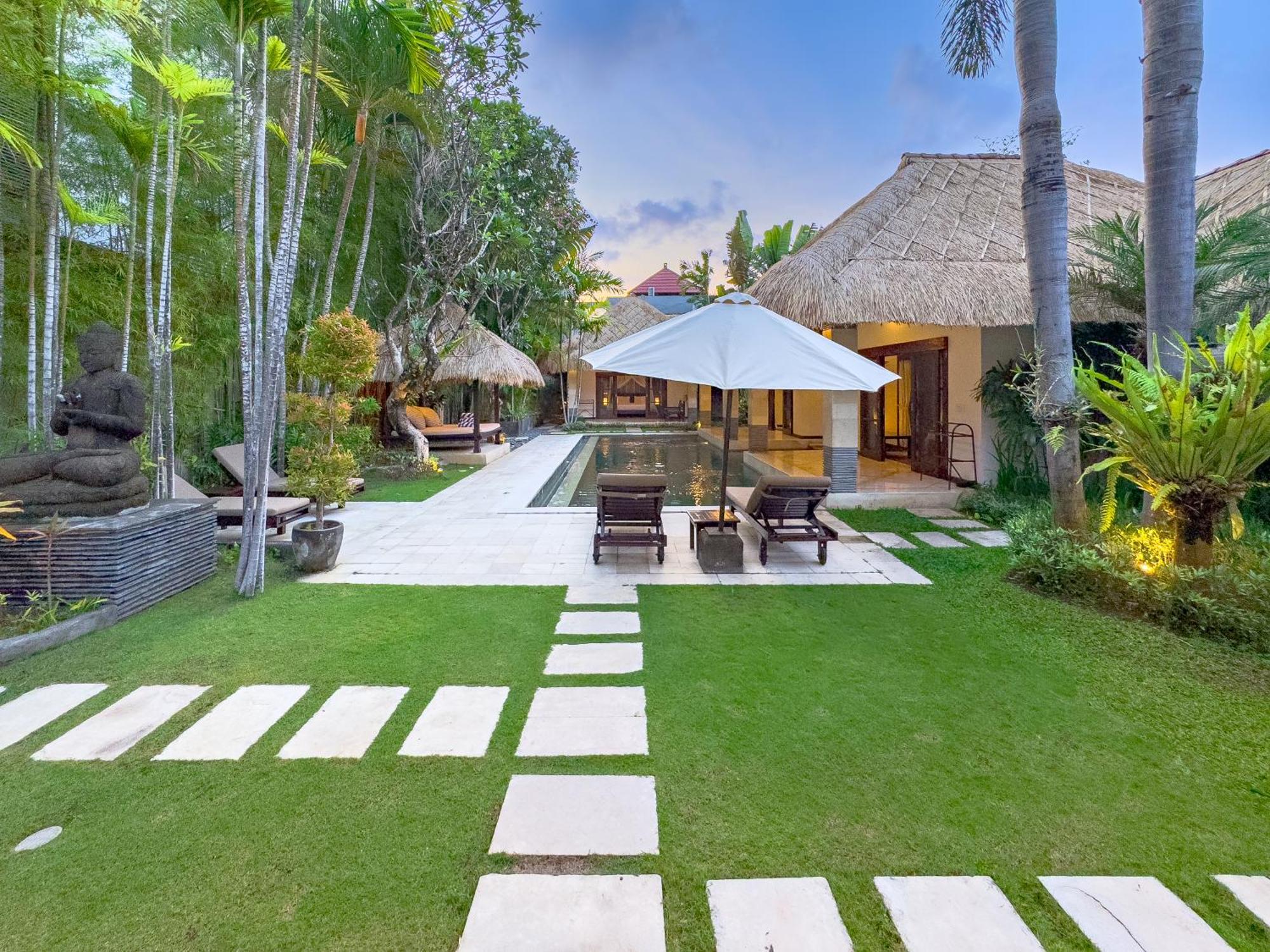 Villa Bugis Drupadi Seminyak Ngoại thất bức ảnh