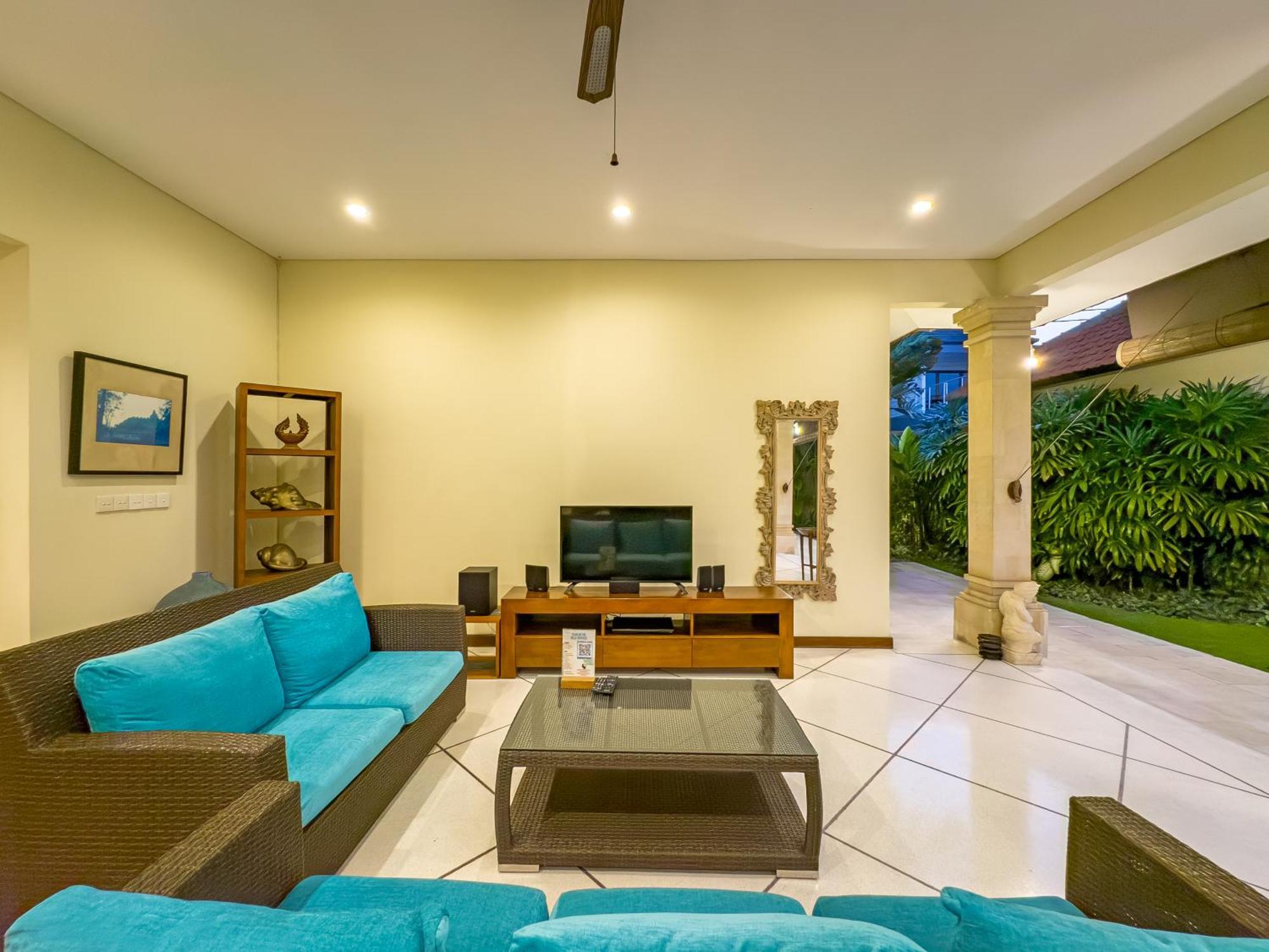 Villa Bugis Drupadi Seminyak Phòng bức ảnh