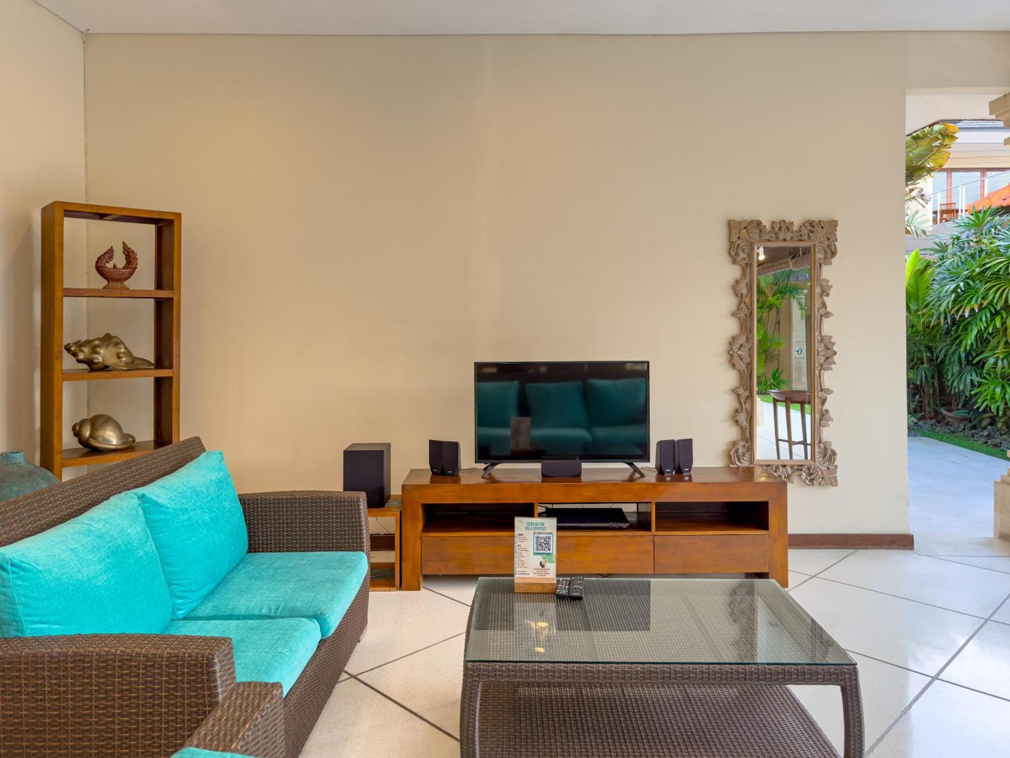 Villa Bugis Drupadi Seminyak Phòng bức ảnh