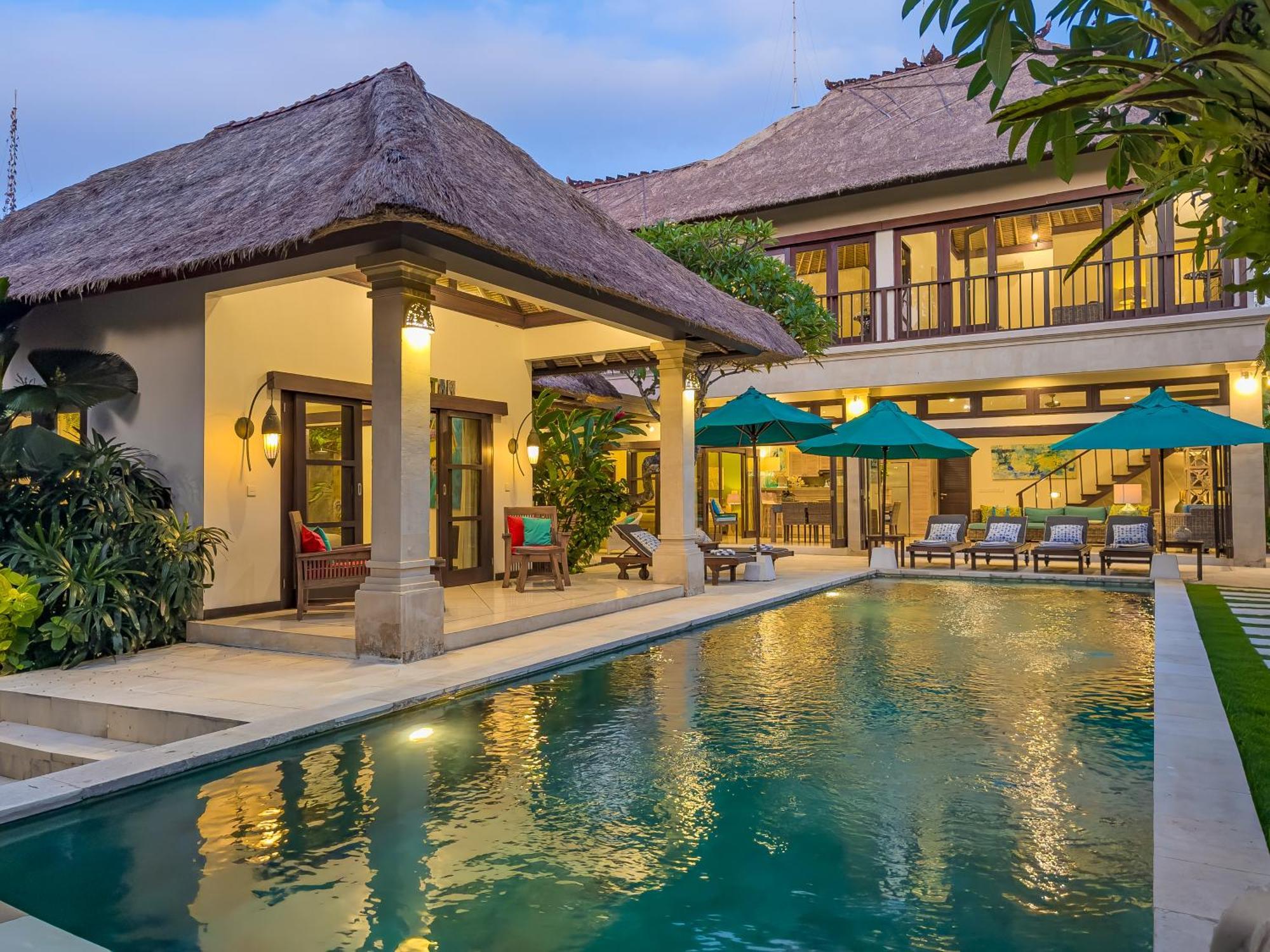 Villa Bugis Drupadi Seminyak Phòng bức ảnh